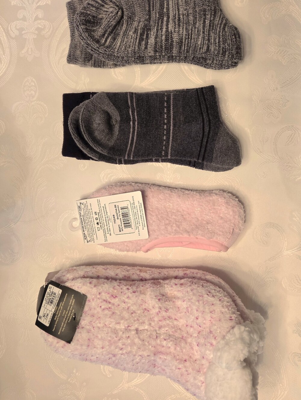 New Cozy Collection Of Women's Socks